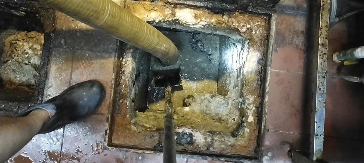 玉门污水池清理一般都有毒气，怎么预防中毒呢？